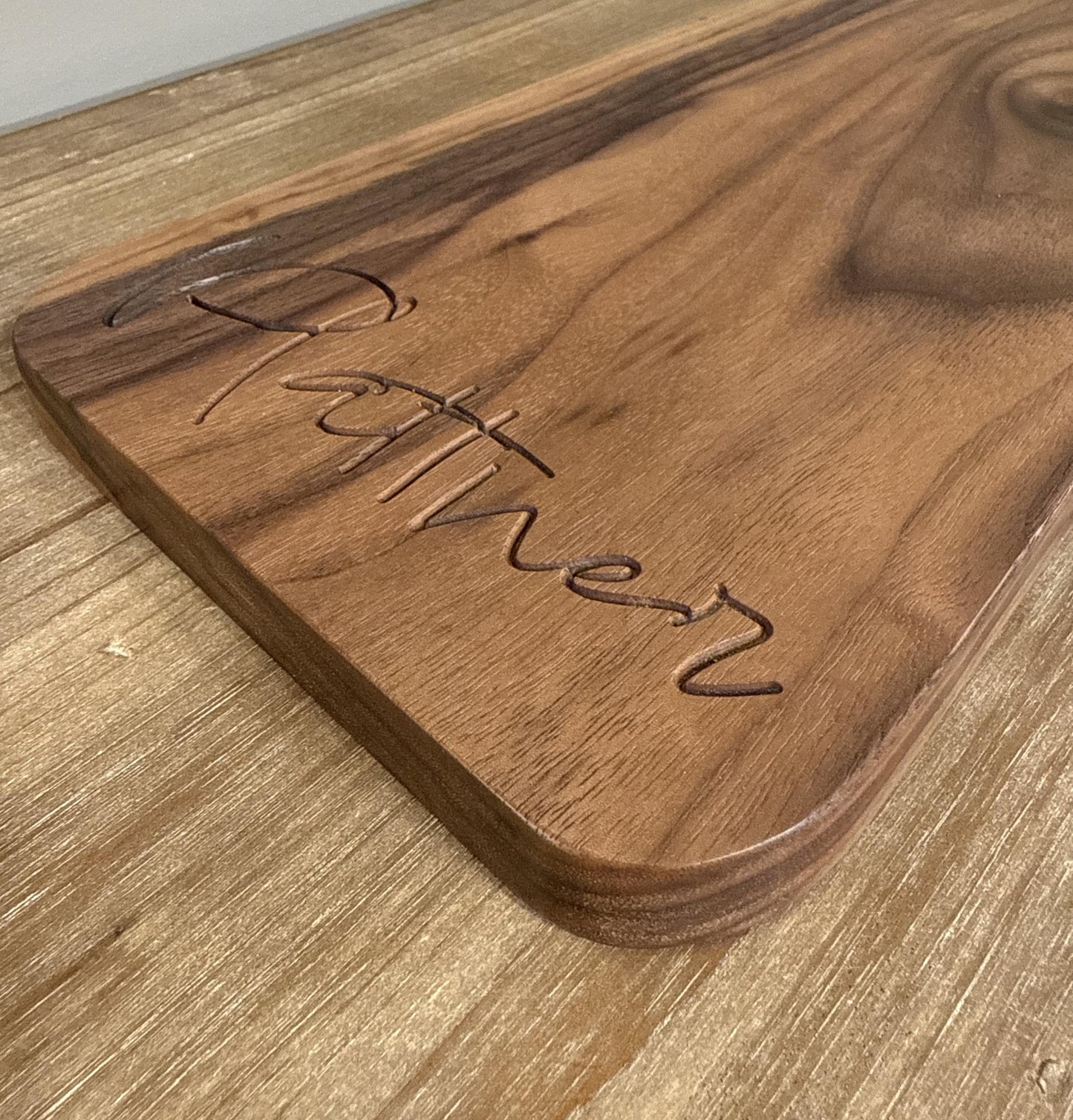 Engraved Walnut Charcuterie Board, Personalized Serving Platter for Weddings, Engagements, Anniversaries, Housewarming Gifts